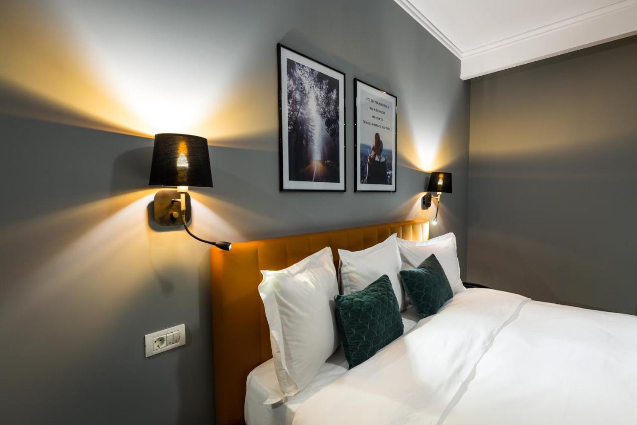 Upperhouse Suites & More Braşov Exterior foto